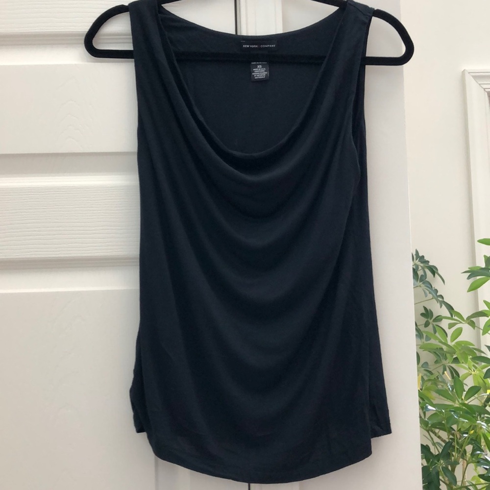 New York & Company Scoop Top